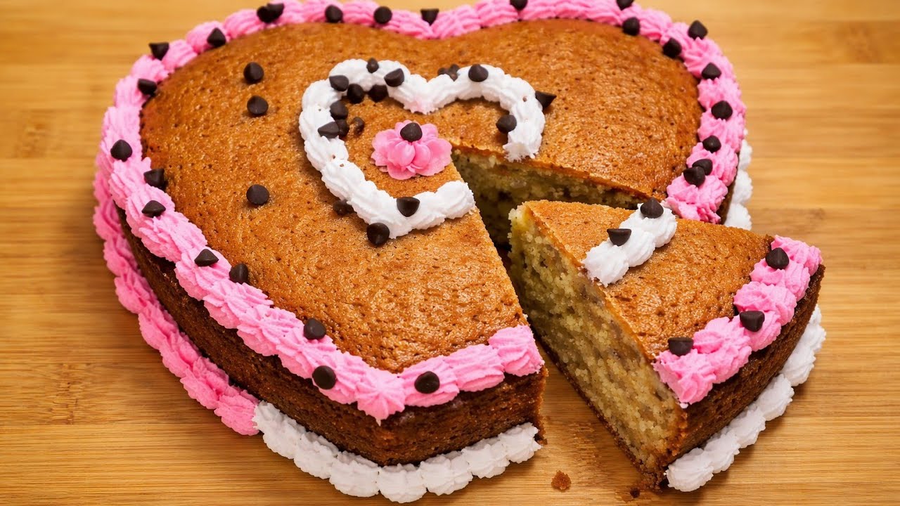 Soft and fluffy vanilla cake made easily | no oven needed 