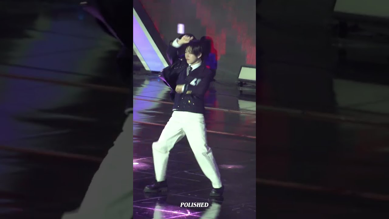 260211 킥플립 특이점(Crush)+처음 불러보는 노래 (My First Love Song) 계훈 직캠 KickFlip KYEHOON FOCUS @ D-AWARDS