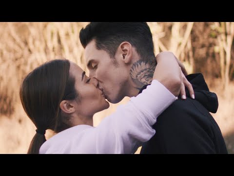 Paradise City / Kissing Scenes — Johnny and Gretchen (Andy Biersack and Olivia Culpo)