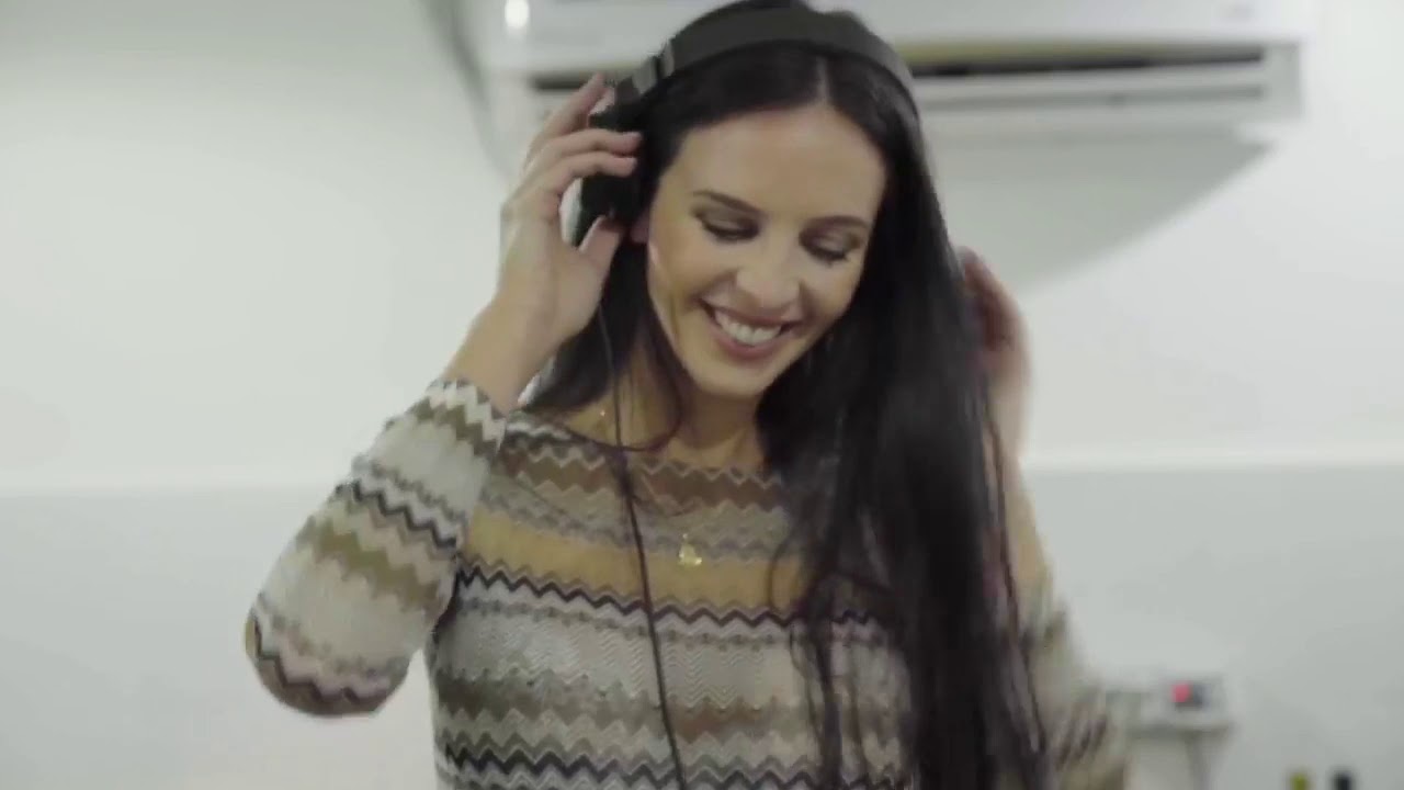 Sara Simonit  Live Streaming at @italtouch Dubai