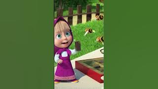 Even bees love chocolate! 💖🍫 #Wellbeeing #MashaAndTheBear #Shorts #cartoonforkids #kids