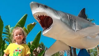 Download lagu Milusik Lanusik plays at Theme Park MP3 Download lagu Milusik Lanusik plays at Theme Park