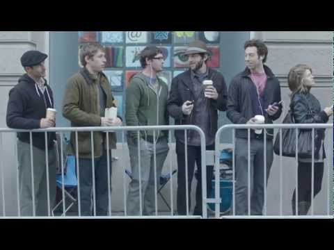 Samsung Commercial Making Fun Of Apple.