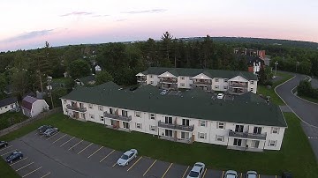 DJI Phantom 2 vision plus + (First flight, fail safe mode roof landing)