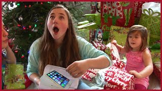 Christmas Morning Special 2020🎄Opening Presents 🎁