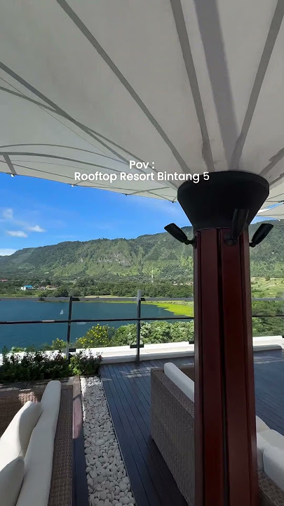 PEMANDANGAN DANAU TOBA DARI HOTEL BINTANG 5 #danautoba #samosir #tuktuk #wisatasumut #sumut