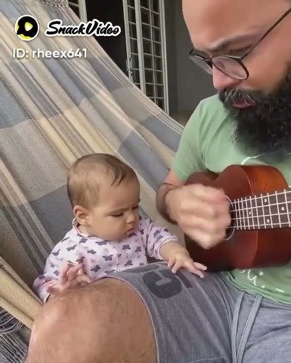 Innocent Kid singing song