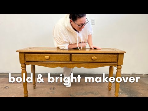 Vidéo: Design de mobilier amusant et original: sofa de personnalité fendue