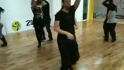 Zouk advanced, complex turns