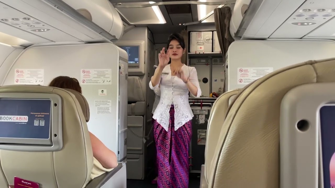 Full‼️ Safety Demo Pramugari Batik Air Rute Surabaya - Pangkalan Bun‼️