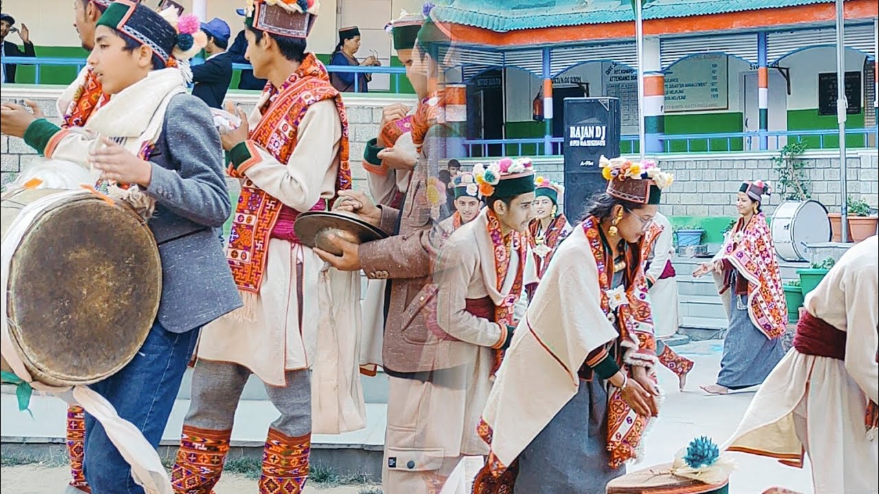 आज हम कौन सा फंक्शन देखने गए।। annual functions celebration G.S.S.S reckong Peo #pahadilifestyel 🥰👍👍