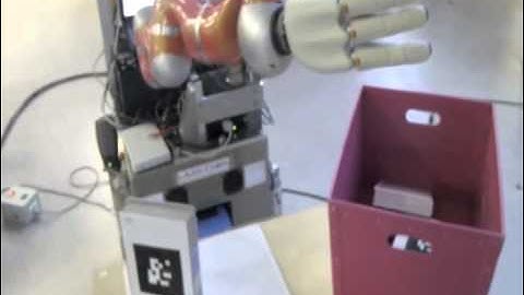 Jido Robot cleaning the table