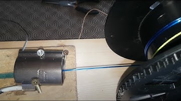 "PullStruder": how to make 3D printer filament from recycled plastic bottles