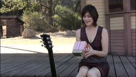 Just Friends - Gibson Robot Guitar