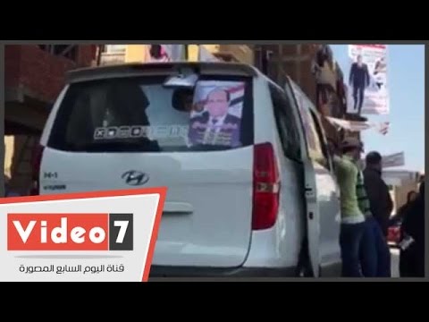 بالفيديو أنصار نجيب جبرائيل يروجون دعايته الانتخابية أمام لجان الزاوية الحمراء