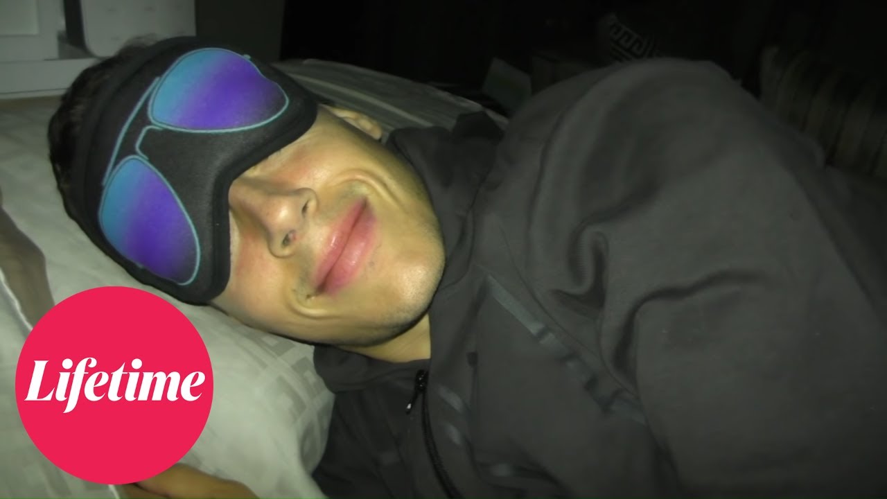 Married Life: Jason and Cortney: Bedtime | Lifetime