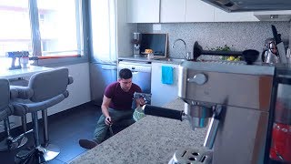 картинка: VLOG: ПОЙМАЛА С ПОЛИЧНЫМ! 02.04.18