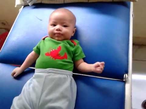 cute-baby-arvin-fart---very-funny.mp4