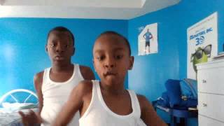 Webcam video from September 14, 2015 08:42 PM (UTC)