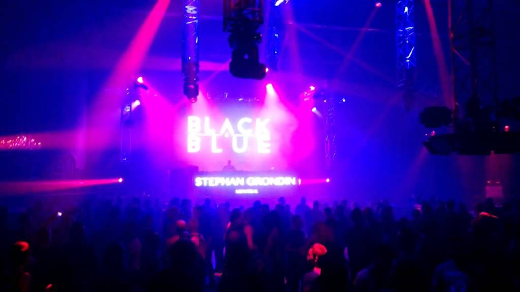 The Black & Blue in Montreal October 12, 2014 YouTube