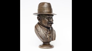 Al Capone bronze bust