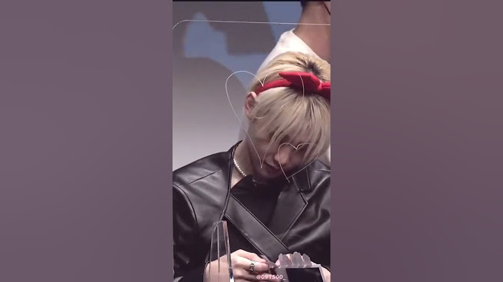 220409 아기천사 인덱스 보고 웃는 용복이