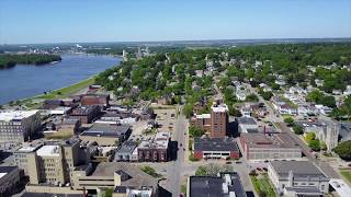 Muscatine On The Banks Of The Mississippi