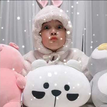 KWON YULI EDITED