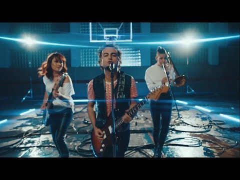 Bilge Kösebalaban - Bu Oyunu Seviyoruz // Vivident TBL Şarkısı