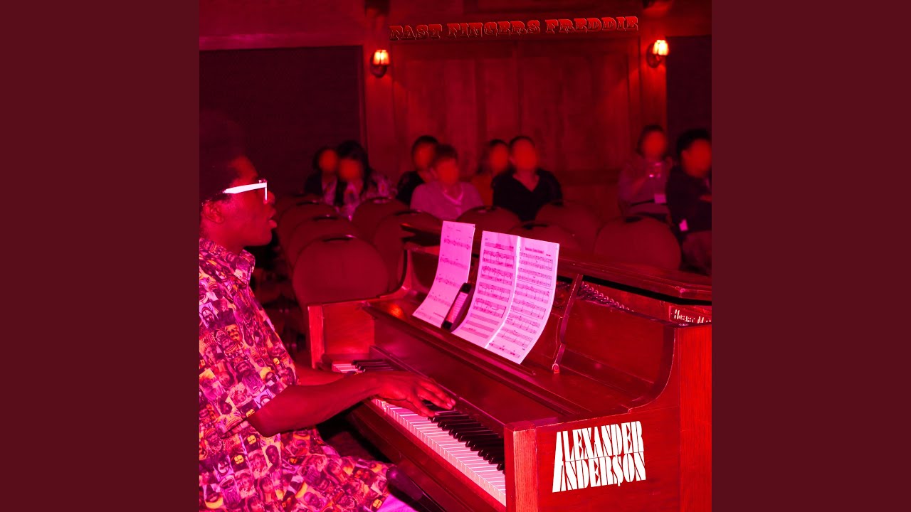 Mira Fast Fingers Freddie en YouTube