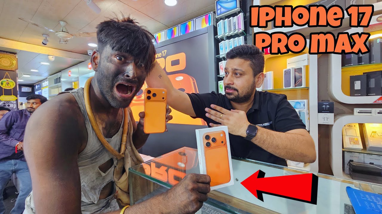 Very *POOR BHIKHARI* Buying iPhone 17 Pro Max 🙄 Wroth 150000 - भिखारी देखकर लड़ाई कर ली