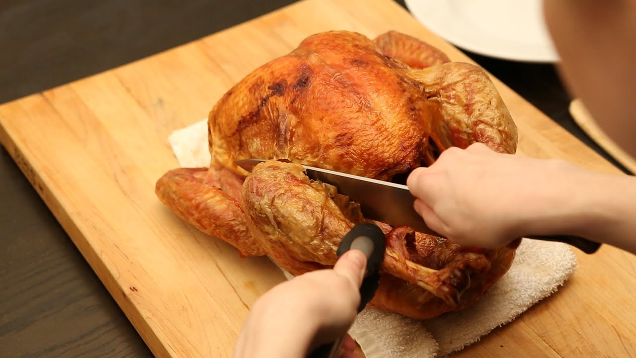 Step-by-step Instructions: How to Carve a Turkey