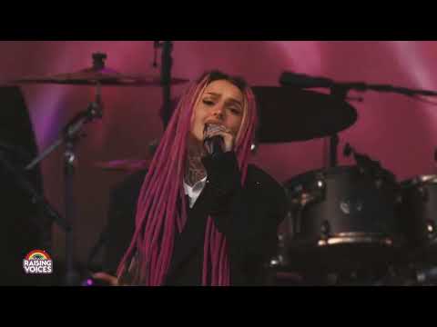 Zhavia - Deep down live performance