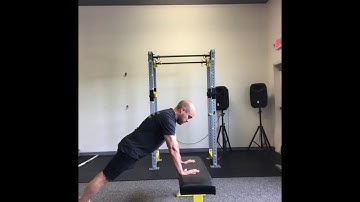 Eccentric plyometric push up