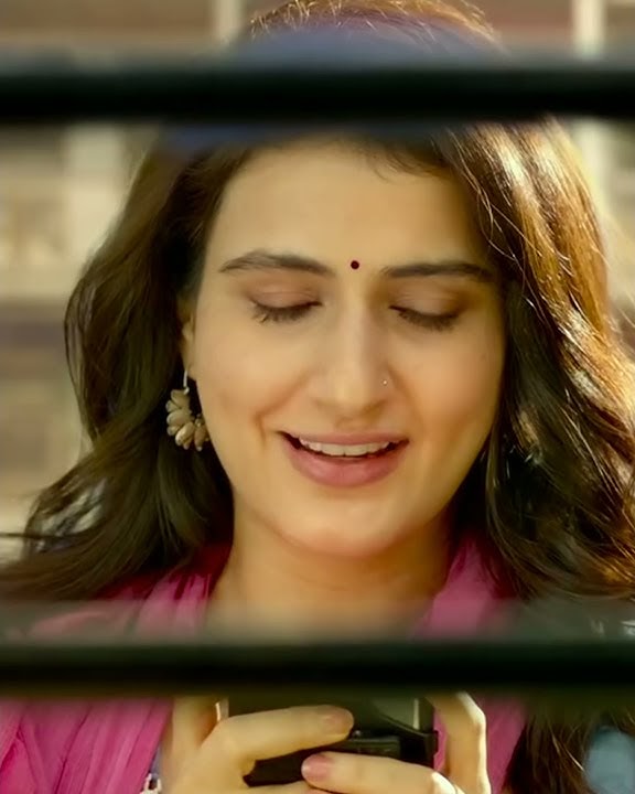 Waareya by Palak Muchhal - Suraj Pe Mangal Bhari | Diljit | Manoj | whatsapp status