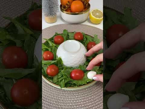 Новогодний САЛАТ - ПРОСТО и ВКУСНО с креветками Простой рецепт #shortsvideo #кулинария #shortvideos