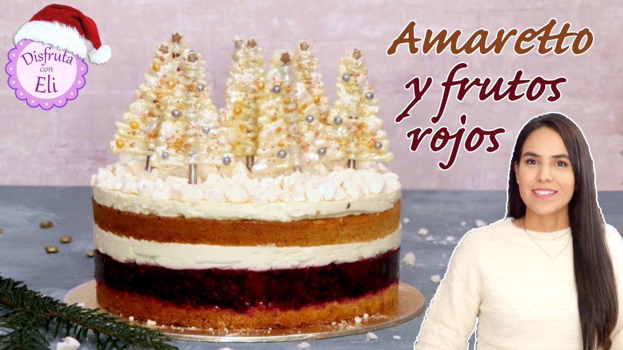 Tarta Nude Cake de Amareto con Frutos rojos decorada como Bosque Nevado