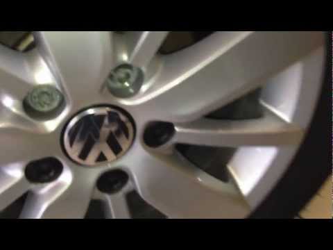 vw-wheel-nut/bolt-cover-removal-or-replacement