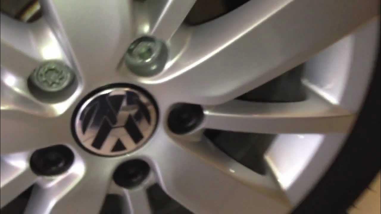 Как снять колесо на фольксваген Руководство по ремонту Volkswagen Golf IV (Фольксваген Гольф) 1997-2005 г.в. 10.