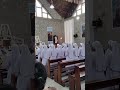 Catholic Nuns Sing Alleluia: Awesome! #holymass #catholicchurch #nun