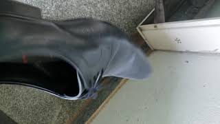 Hard Vs Soft Sole Shoes