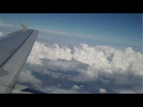 despegue de avion y hermosa vista de vuelo nubes t// takeoff plane and clouds beautiful view flight