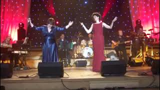 Video thumbnail of "Doris Dragovic & Zorica Kondza-Zar je voljeti grijeh (LIVE, Lisinski, 2014)"