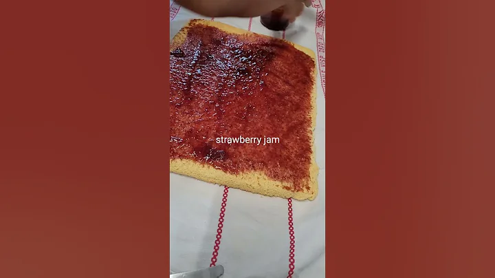 SWISS ROLL CAKE❗️EASY ROLL CAKE RECIPE #SHORTS