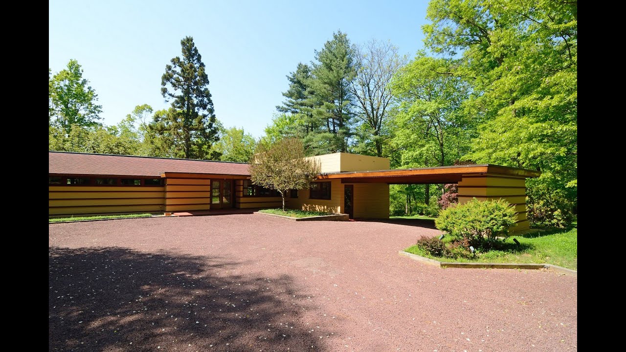Frank Lloyd Wright Designed MidCentury Home in Blauvelt, New York