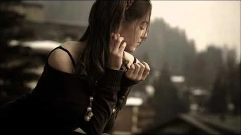 Vinny Fiore feat. Joanna Schubert - The Music In Y...