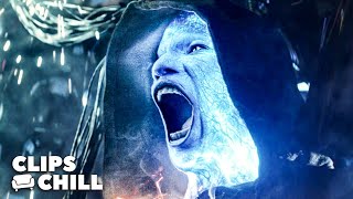 Electro Battles Spider-Man In Epic Fight At Times Square The Amazing Spider-Man 2