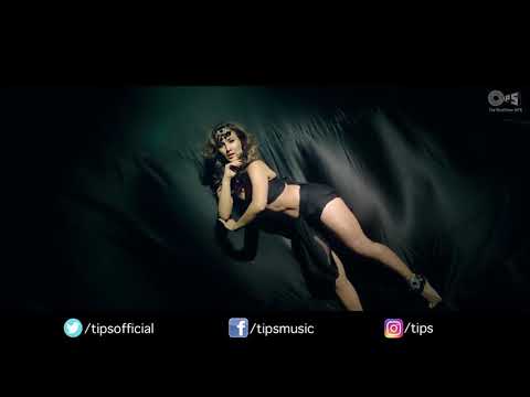 Chamma Chamma 2019 Singers – Neha Kakkar, Romi, Arun, Ikka Musicians – Tanishk Bagc