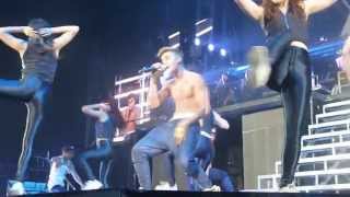 Believe Tour Justin Bieber  Boyfriend And Baby