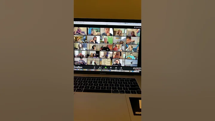 Our WHOLE Zoom class pranked our teacher (Mannequin Challenge)